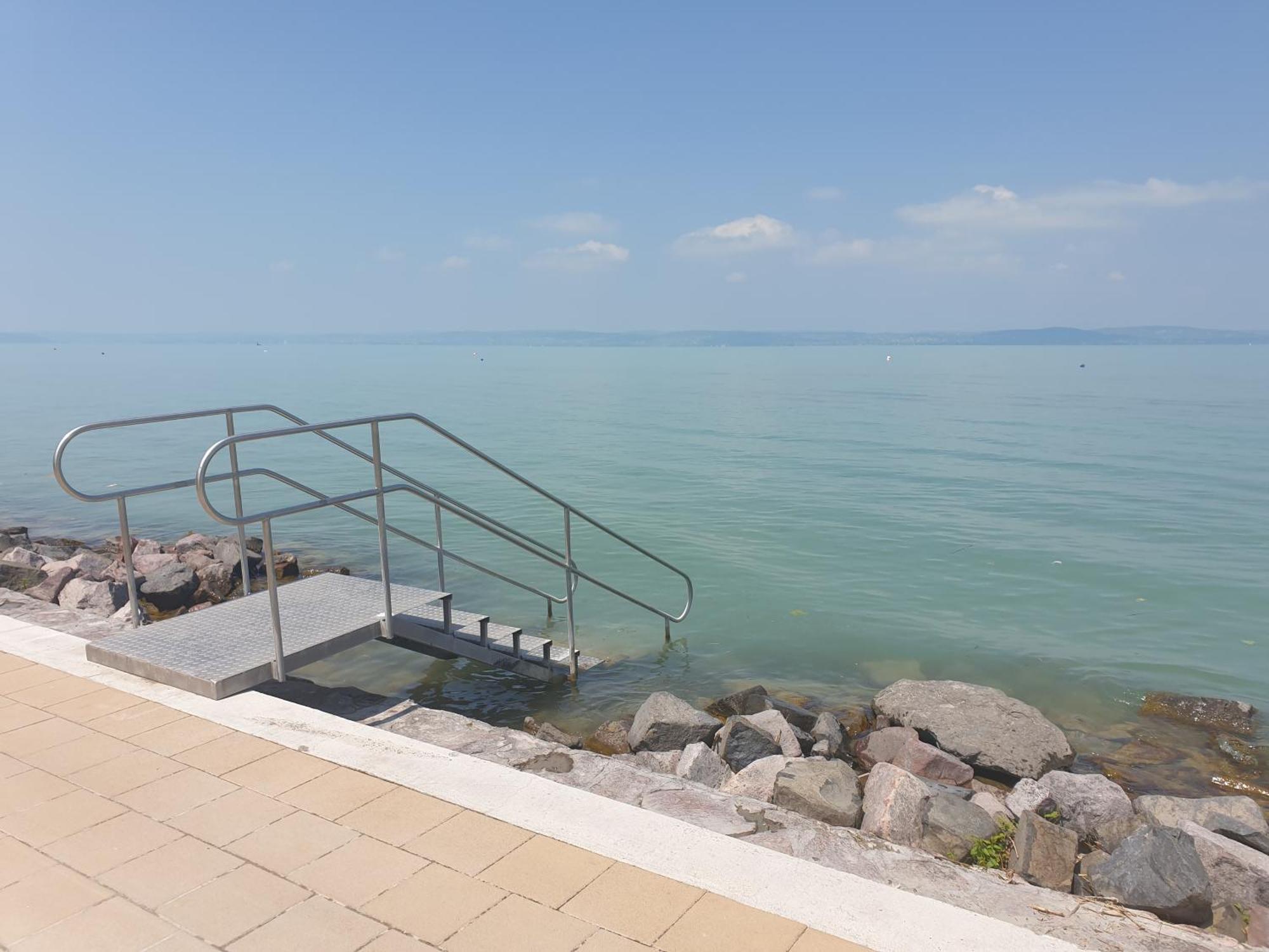 Balaton Lakeside Residence Шиофок Экстерьер фото